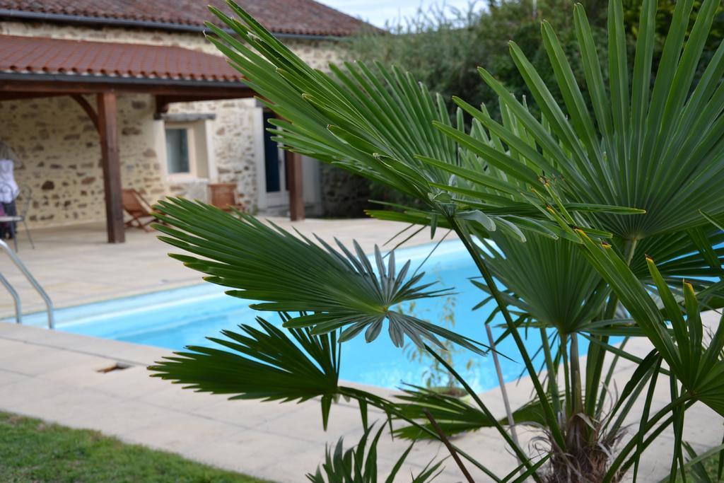 La Boulangeraie Saint-Junien Exterior foto